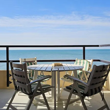 Apartment Fronte Mare Con Parcheggio! Grado