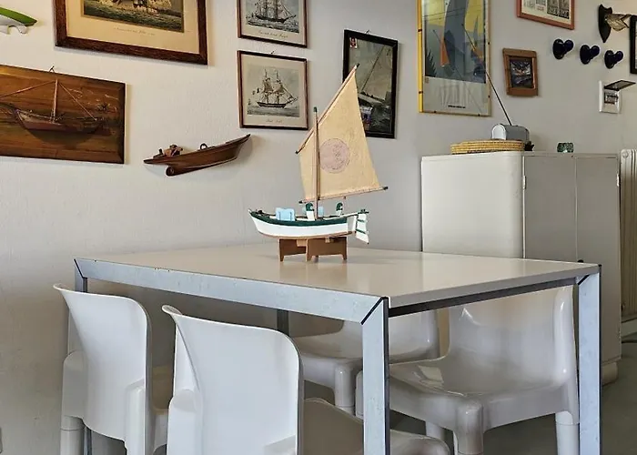 Fronte Mare Con Parcheggio! Apartment