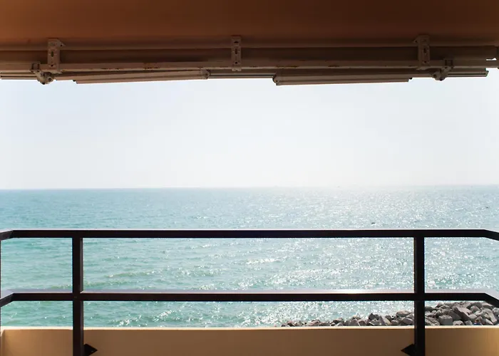 Fronte Mare Con Parcheggio! غرادو