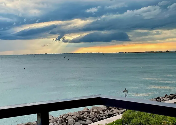 Fronte Mare Con Parcheggio! شقة غرادو